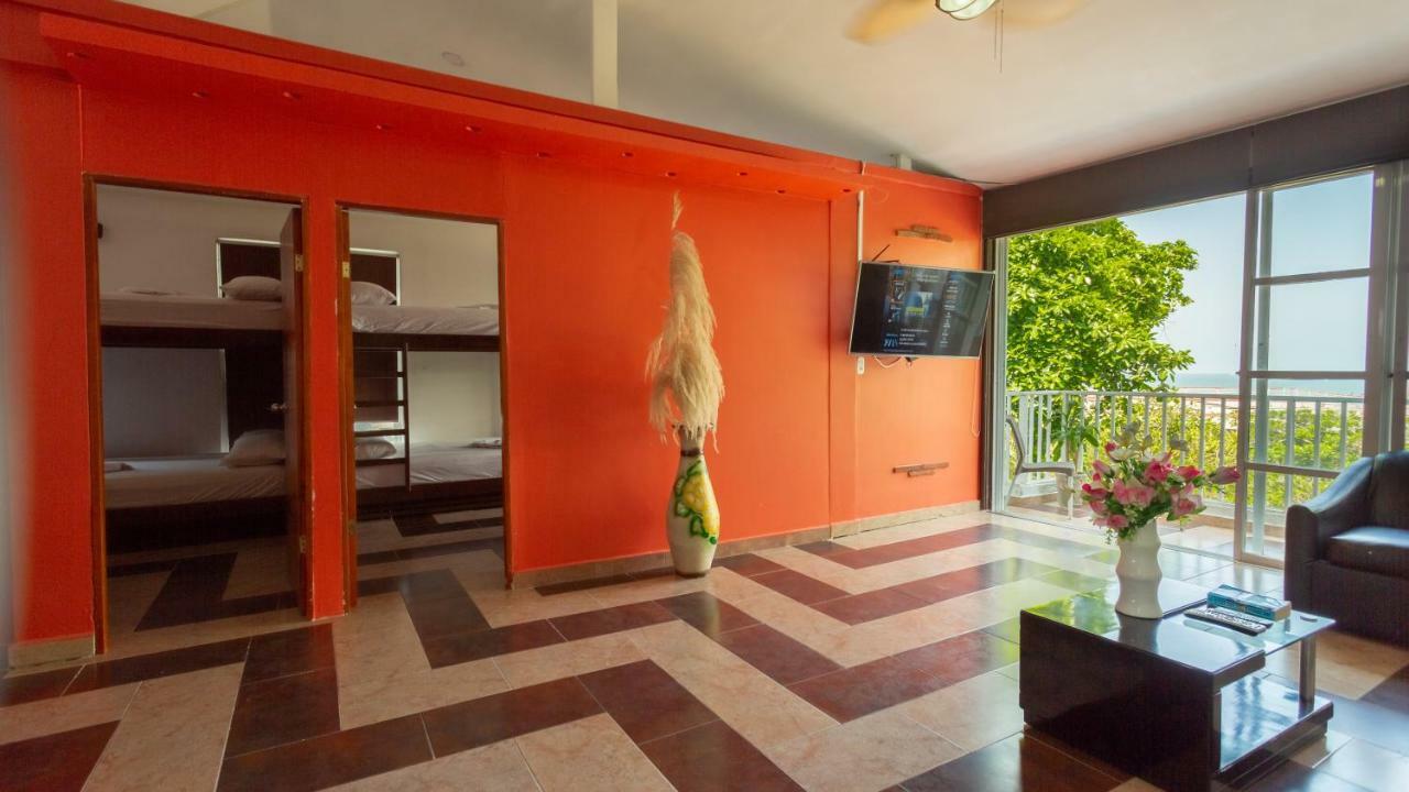 Hollywood Beach Suite Cartagena ภายนอก รูปภาพ