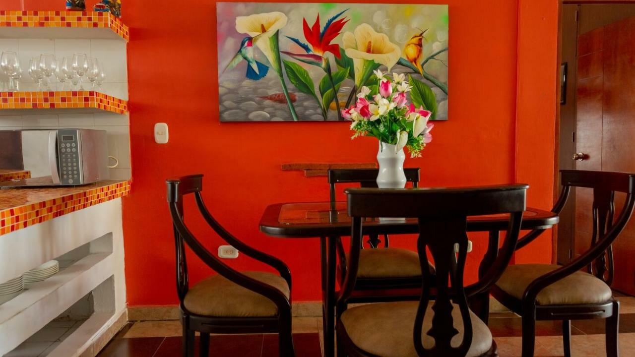 Hollywood Beach Suite Cartagena ภายนอก รูปภาพ